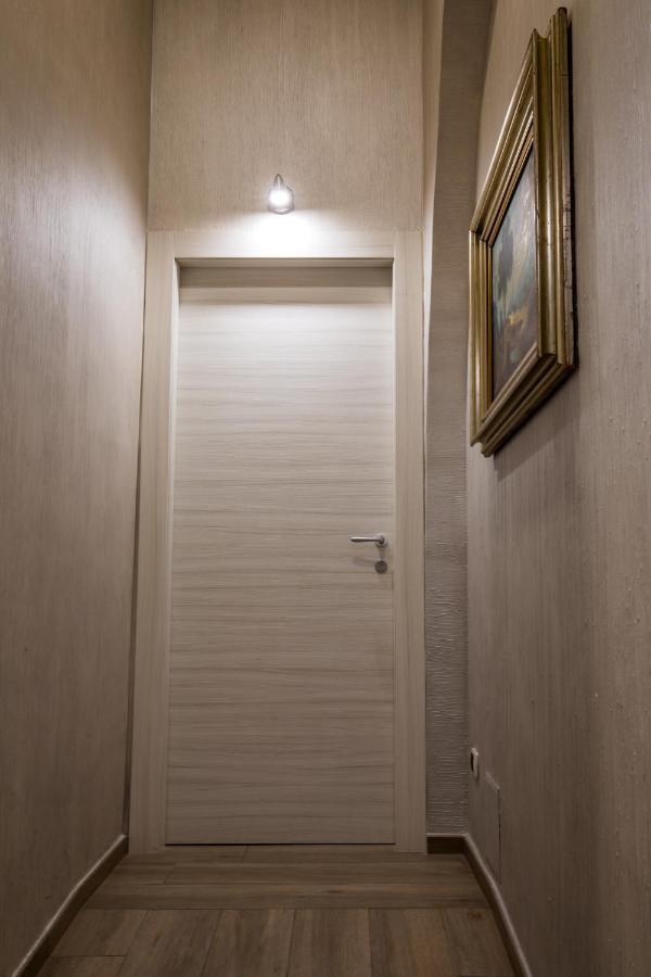 Parthenope Suite Rooms Наполи Екстериор снимка